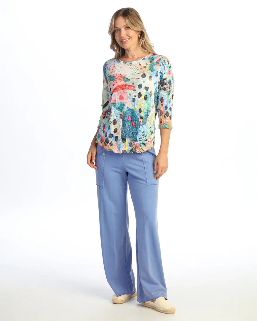 Mod Crushed 3/4 Sleeve Top with Round Hem